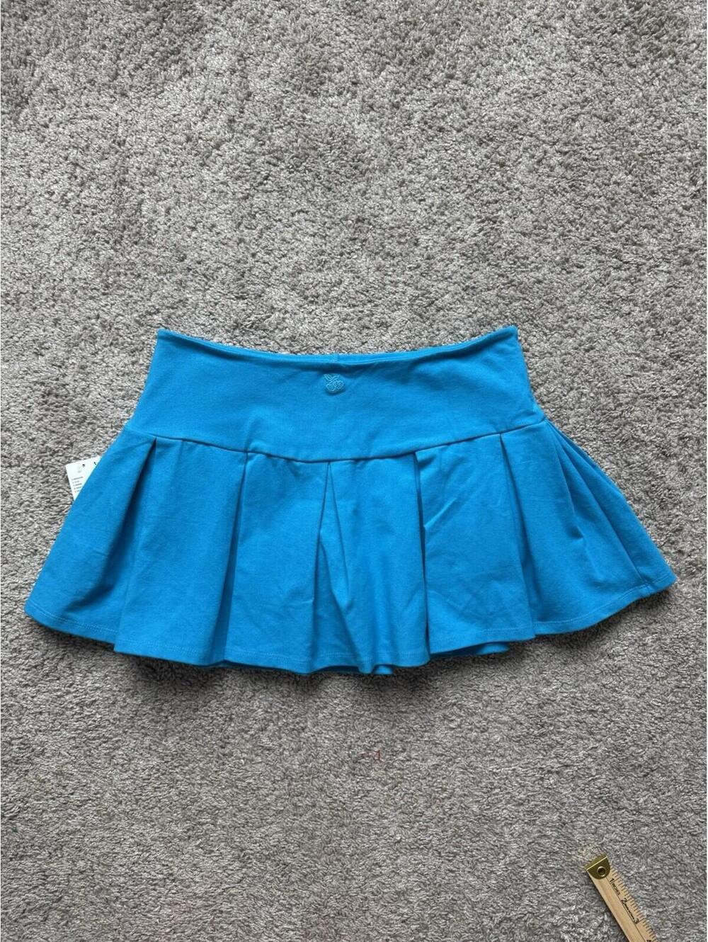 Urban Outfitters NWT Women’s Med Blue Pleated Micro Mini Skort Festival - Picture 7 of 7